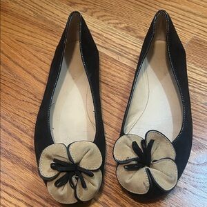Kate Spade Black and Tan Flats with Floral Accent